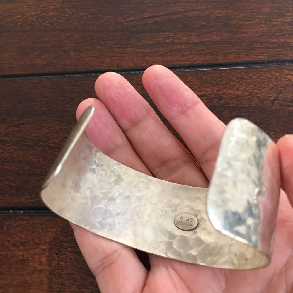 Signed Marjorie Baer SF wide silver cuff - Picture 5 of 8